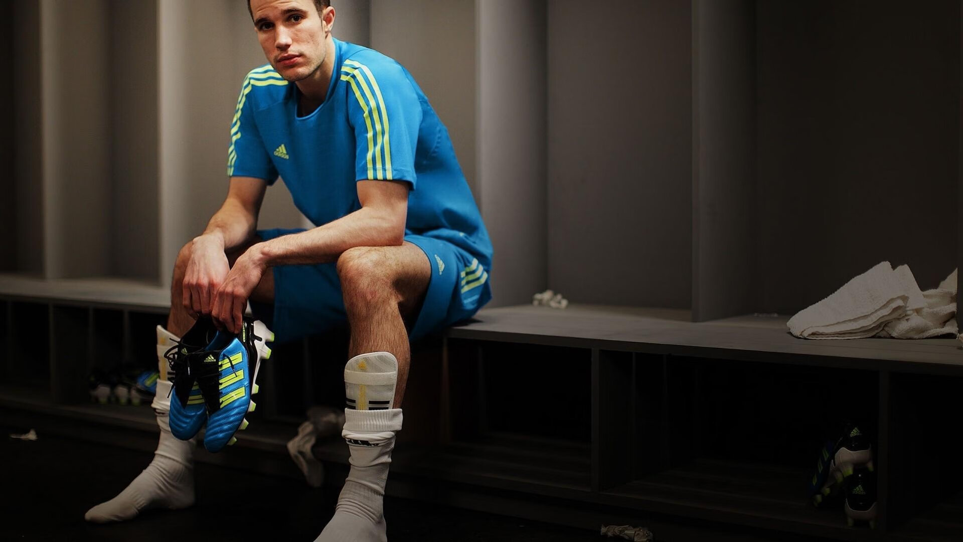 世界盃分組抽籤結果-科维托娃二十赛季再绽高光，TES球迷跨界共燃竞技魂
